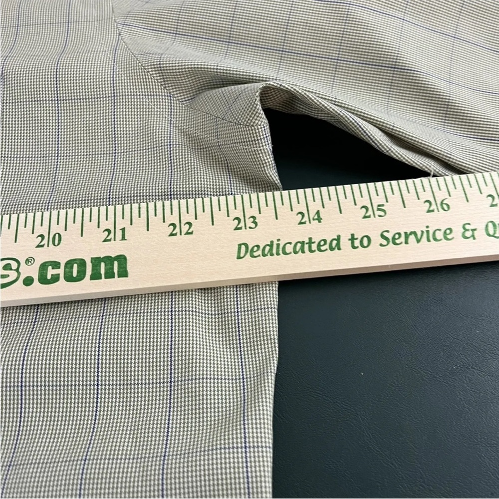 Brooks Brothers Men's Green Button Up Shirt - Size 16.5-36 (124) - Picture 8 of 10